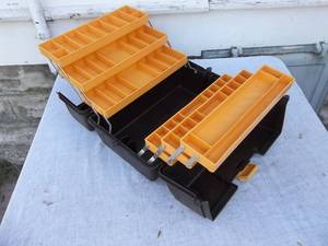 lot 53 image: New 6-Tray Tackle Box