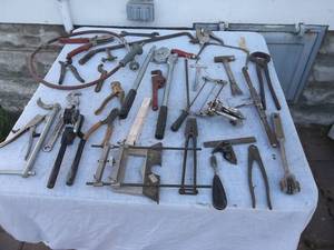 lot 61 image: Box Of Tools