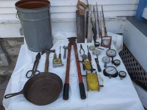 lot 88 image: Tools