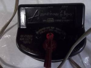 lot 127 image: American Flyer S Gauge Train Transformer