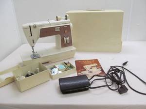 vintage singer sewing machine