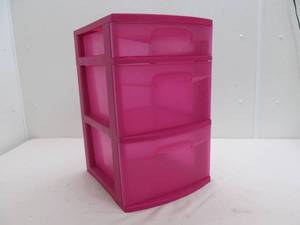 Sterlite stackable storage drawers