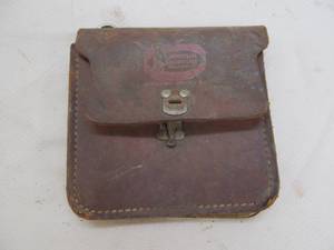 Industrial safety belt pouch
