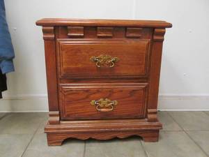 bed side table