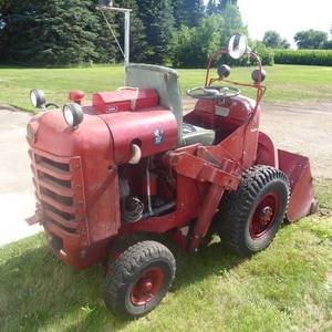 lot 1 image: Vintage Hough HA Payloader