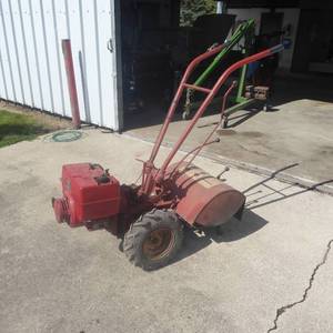 lot 2 image: Troy-Bilt Rototiller