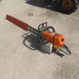 lot 3 image: Stihl MS660 Chainsaw with 3 Blade
