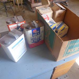 lot 18 image: Lot of New Fuel Filters, Brake Fluid & Solvent