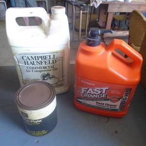 lot 19 image: Lot of Shop Supplies