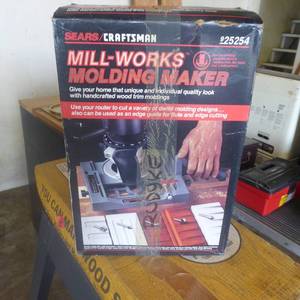 lot 39 image: Brand New Craftsman Mill-Works Molding Maker