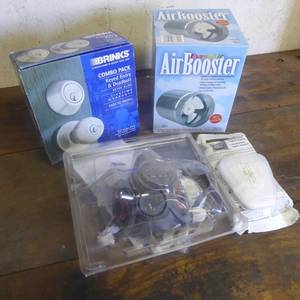 lot 82 image: Respirator, Cartridges, Air Booster and Door Lock Lot