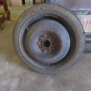 lot 87 image: Spare Tire