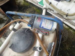 lot 115 image: Boom Sprayer for Repair with Extra Pump