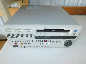 lot 24 image: Panasonic AG-7750 Professional Video Cassette Tape Recorder