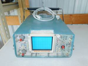 lot 25 image: Vintage Tektronix 465M 2 CHChannel 100MHz ANUSM-425(V)1 Oscilloscope Test Equipment