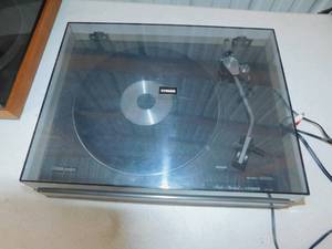 lot 29 image: Vintage Studio - Standard Stylus Type Record Turntable