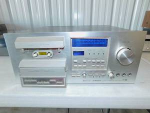 lot 30 image: Vintage Pioneer Stereo Cassette Tape Deck