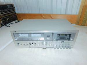 lot 42 image: Vintage JVC KD-55 Stereo Cassette Deck Super ANRS