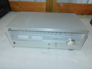 lot 45 image: Vintage JVC JT-V22 AMFM Stereo Tuner Radio