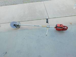 lot 75 image: Sears Craftsman Brushwacker