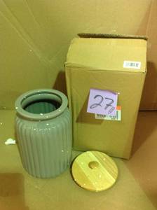 lot 27 image: 121oz Stoneware Ribbed F121oz Stoneware Ribbed Food Storage Canister with Wood Lid Gray in good condition
