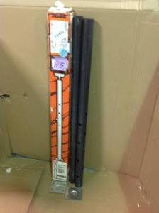 lot 75 image: Tiger Brand Super S Series 8 ft. 4 in. Jack Post in good condition