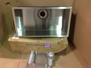 lot 80 image: Handmade Undermount Stainless Steel 32 in. x 18 in. Single Bowl Kitchen Sink with Drying Rack in good condition