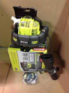 lot 91 image: 175 MPH 760 CFM 38cc Gas Backpack Leaf Blower in good condition