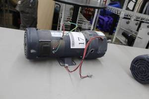 lot 17 image: Leeson Direct Current Permanent Magnet Motor C4D17FK5K