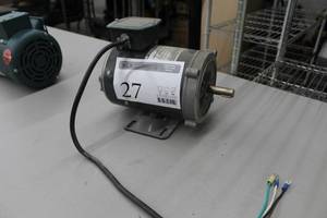 lot 27 image: Electric Motor