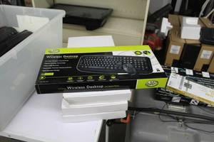 lot 89 image: Lot of (4) 2.4GHz Wireless Computer Keyboard with Optical Mouse