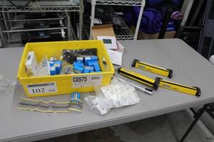 lot 102 image: Sick C 4000 Micro, Clarostat, Z-Wave Thermostat TZ45A