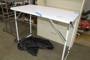 lot 159 image: Adjustable Height Workstation Table