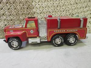 Vintage Nylint Rescue Pumper Truck ...