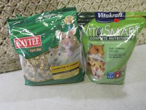 Hamster and Gerbil Food  RM3...