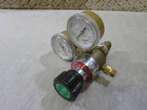 Gentec Oxygen Gauge Valve  C-4...