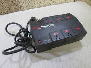 Cyber Power 500SL Intelligent Back-...
