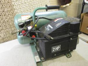 Hitachi Twin Tank 2hp Air Compresso...