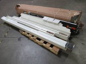 lot 2 image: WHOLESALE MIXED PALLET OF MISCELLANEOUS FENCING & OUTDOOR LIGHTING