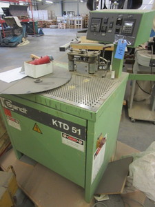 lot 104 image: BRANDT EDGE BANDING MACHINE
