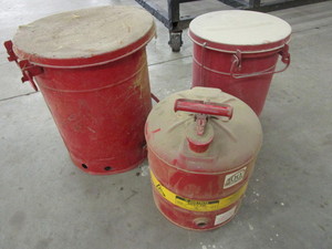 lot 114 image: SAFETY  OILY RAG CANS