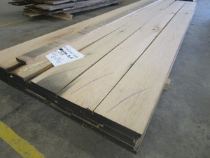lot 606 image: 44 RED OAK 1 COMMON