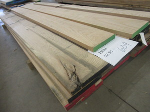 lot 609 image: 64 RED OAK S&B