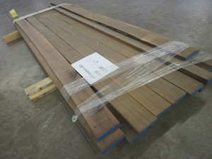 lot 611 image: 44 WALNUT S&B