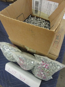lot 309 image: SMALL HARDWARE