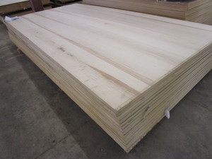 lot 619 image: MAPLE VENEER MDF B4 SHEET GOODS