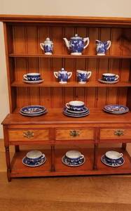 lot 161 image: Miniature Childs Welsh Dresser with Dinnerware