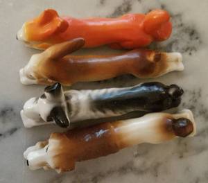 lot 57 image: Set of 4 Animal Figure Czech Knife Rests