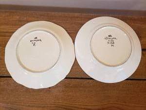 lot 141 image: Quimper Serving Ware Collection