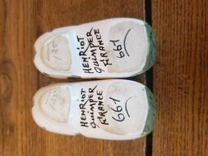 lot 147 image: Quimper Dutch Shoes